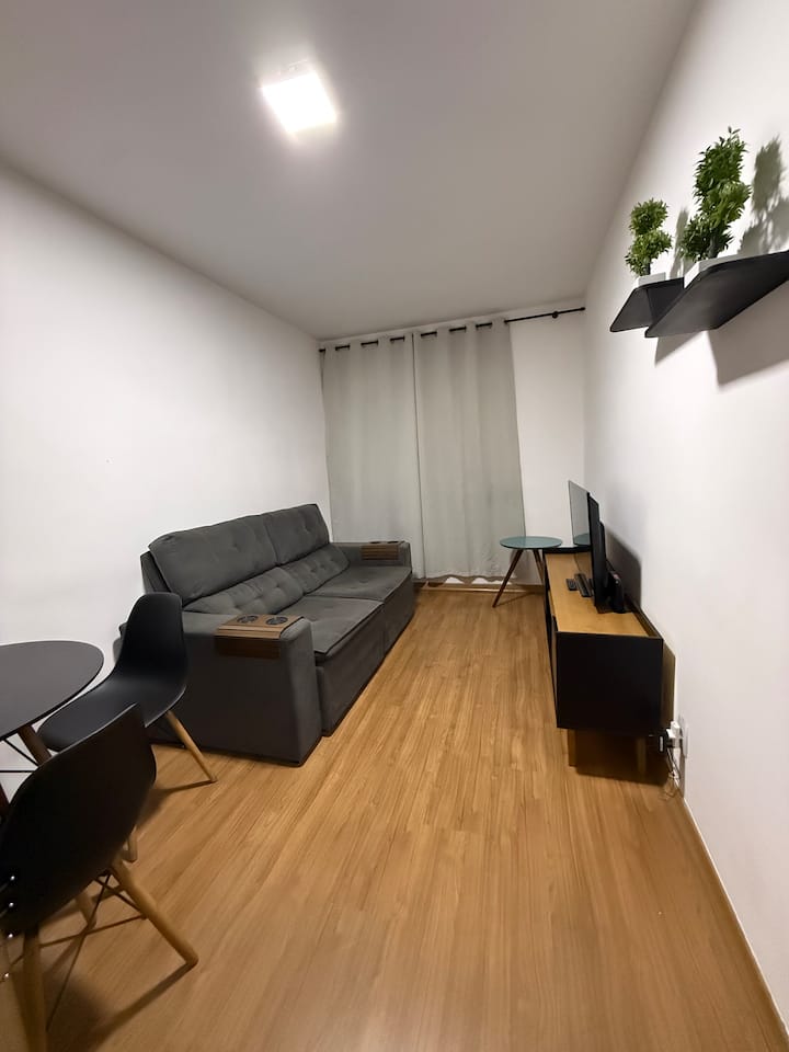 2 Quartos + Wi-fi + ÓTima Localização + Segurança - Juiz de Fora