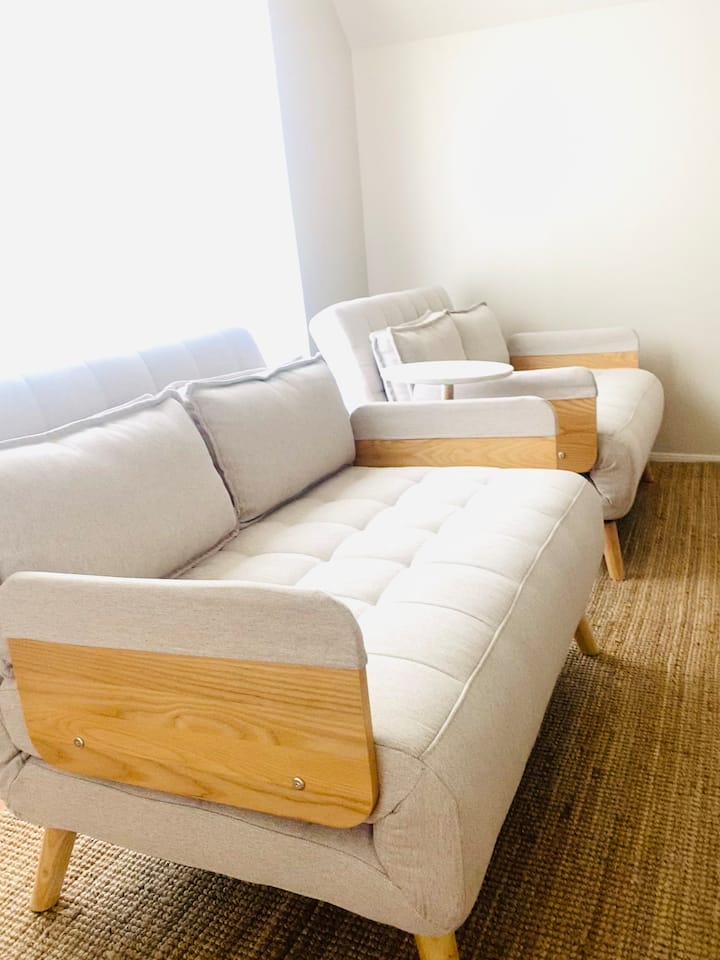 The Westhaven 3th Floor Apartment - New Haven