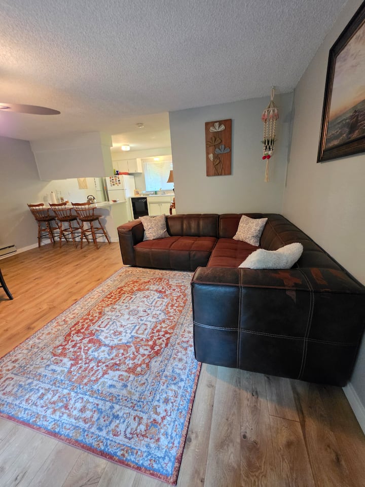 Cute And Cozy 3 Bd House In Milton Area! - Lake Tapps, WA