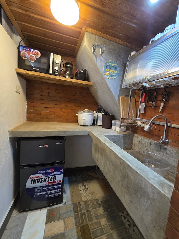 Tinyhouse For Big Groups Of 6 - Bacolod City