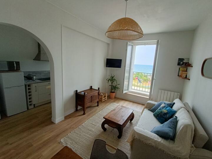 Chez Solange, Appartement En Front De Mer - Luc-sur-Mer