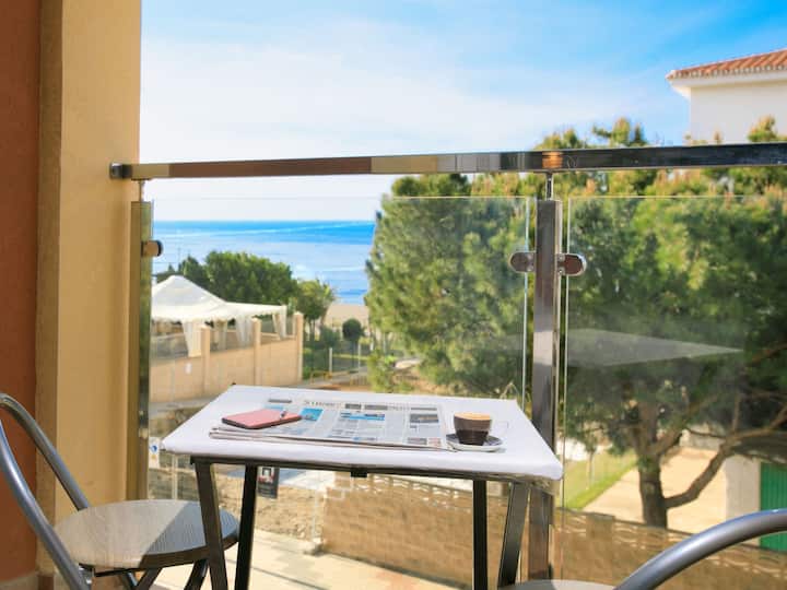 Baco Beachfront By Interhome - Rincón de la Victoria