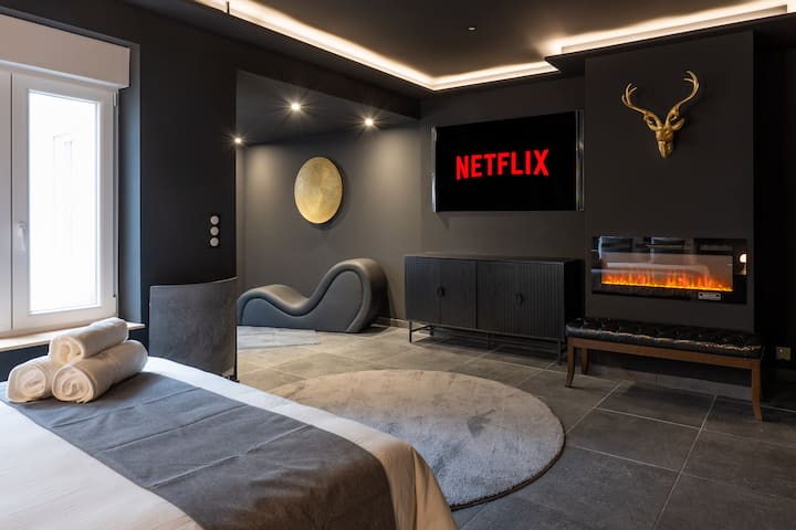 Suite Moon Room - Spa Privatif & Ambiance Unique - Remiremont