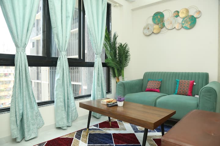 Ivy Downtown Apartment | 1 Bhk | Nr Nesco & Sv Rd - Mumbai