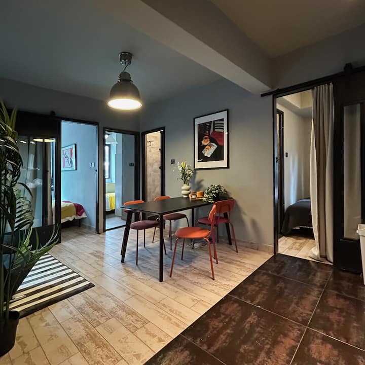 3br Apartment In Wan Chai | Ensuite + Near Mtr - 香港