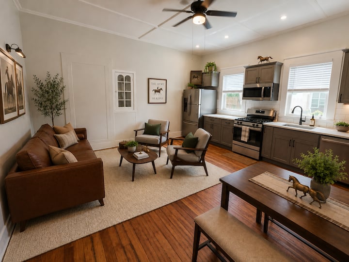 New Listing, Easy Walk To Track & Broadway, Spac - Saratoga Springs, NY