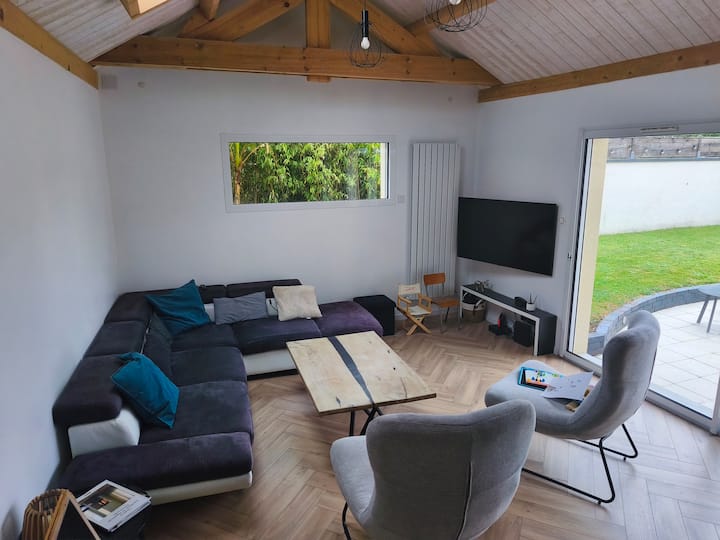 Maison Familiale Spacieuse Avec Jardin - Ouistreham