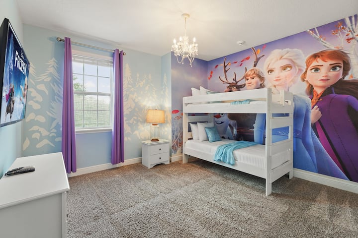 220 Clawson Wy (41).jpg
