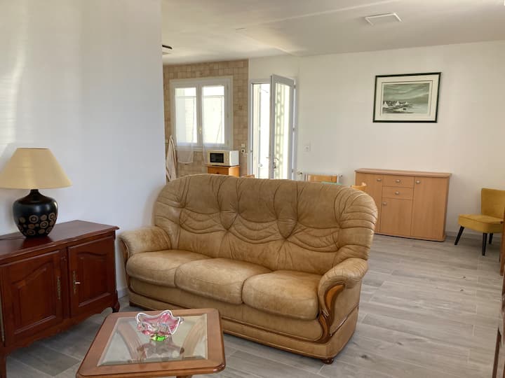 Charmante Maison De Ville - Proche Centre - La Rochelle