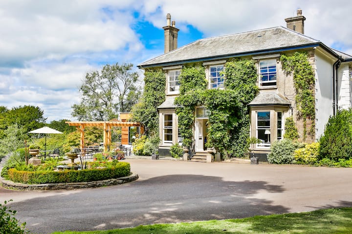 Luxury Private Hotel | 16 Elegant Bedrooms - Tavistock