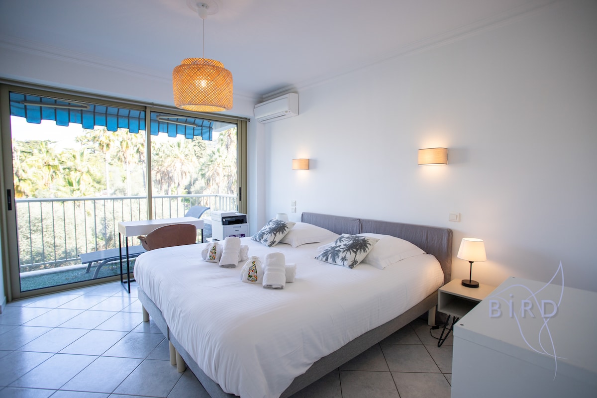 Grand 2p avec terrasse, parking & piscine - Cannes - Appartements à ...