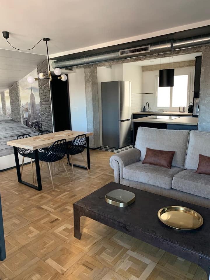 Amplio Apartamento Equipado De 3 Habitaciones - スペイン サラゴサ
