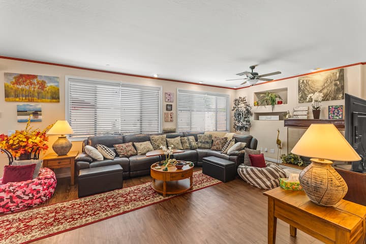 Surprise Oasis • Pool, Gym & Workspace - Surprise, AZ