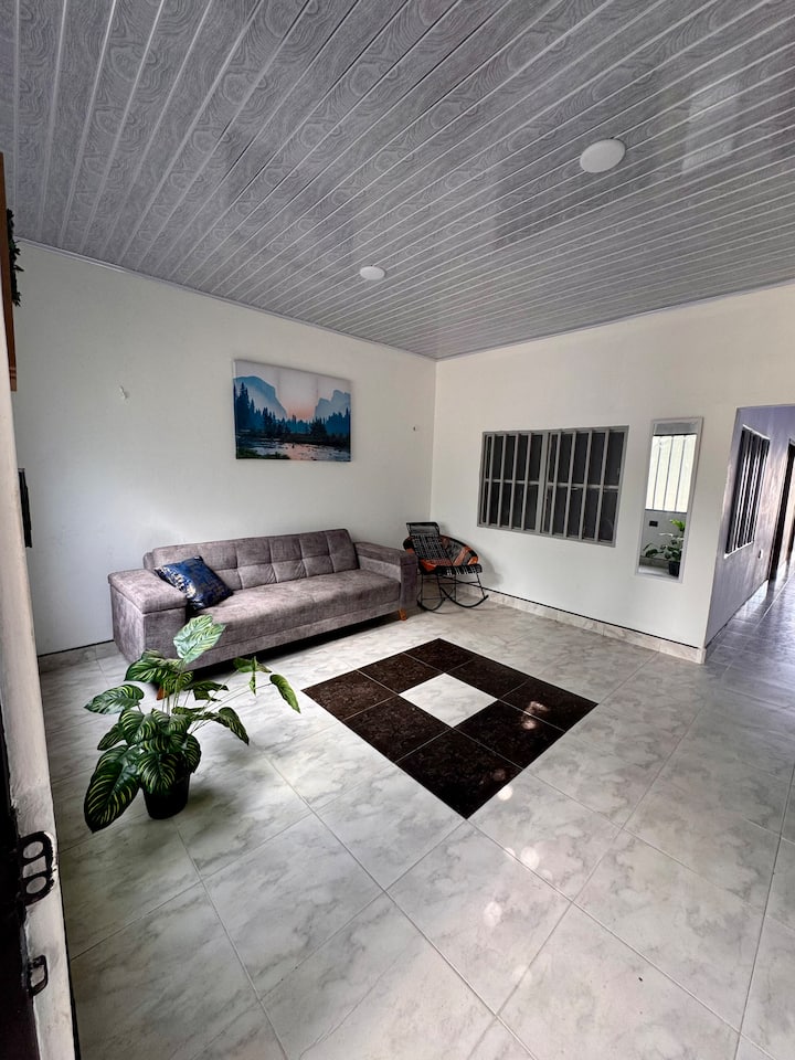 Hermosa Casa En El Centro De Tauramena - Tauramena