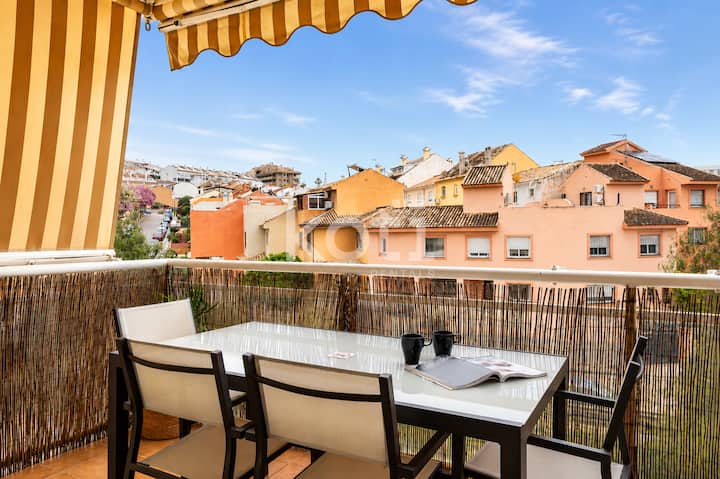 Terraza Privada Y Piscina | Los Pacos | Acha Ii - Fuengirola