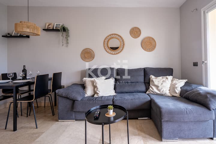 Acha Ii | Los Pacos | Terraza Privada Y Piscina - Fuengirola