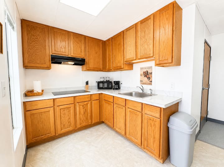 Horizon House - Great For Crews, Families & Groups - Hobbs, NM