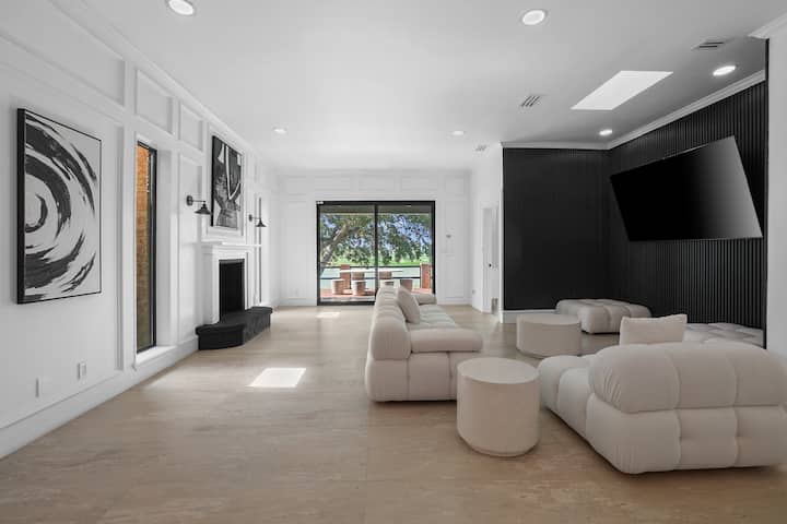 Lakefront Oasis Casa Hoyo 12 Private Retreat - McAllen