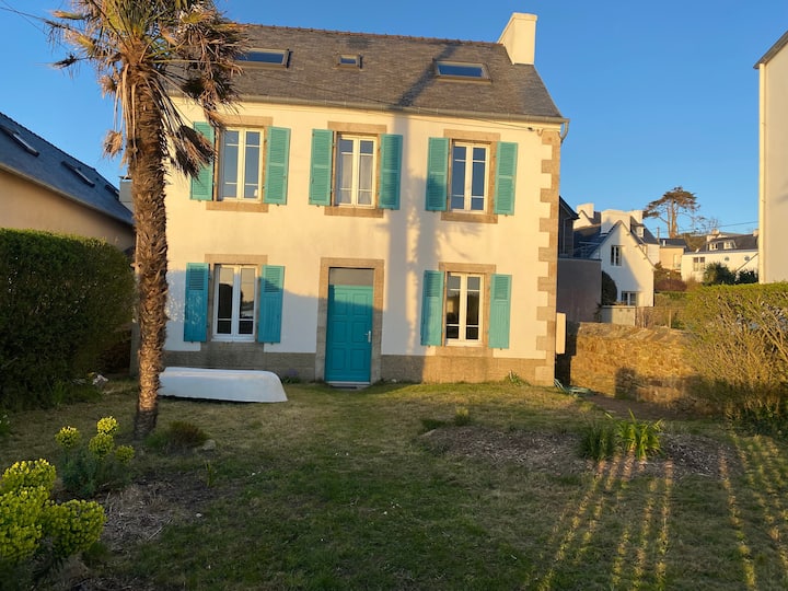 Maison Sur La Plage Du Port - Île de Batz