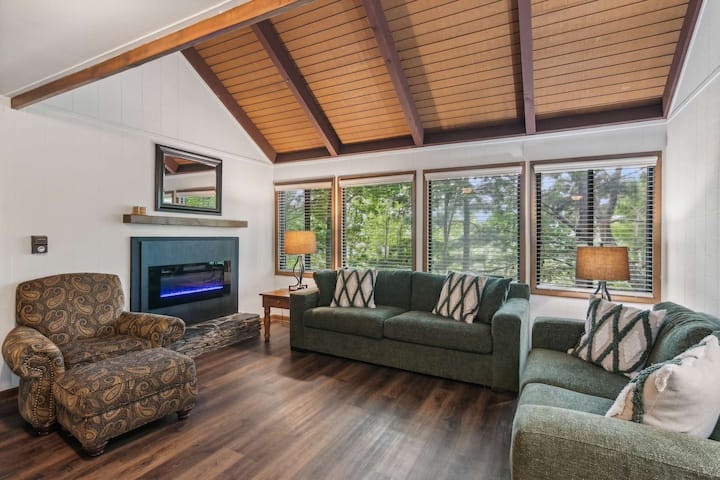 Sleep 8 Guests, 2br 2ba Villa + Loft In Big Canoe - Big Canoe, GA