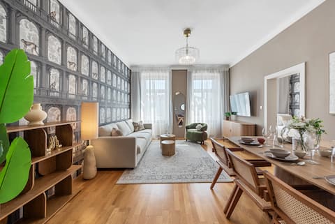 Erfolgreiche Airbnb-Immobilie: Modern 3BR Apartment near City Center & Metro U6 in Ottakring