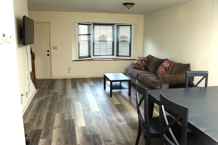 Modern 2br/2.5ba Norcross Apartment - Duluth, GA