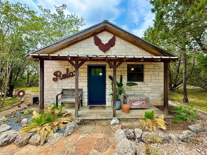 "Cheval Blanc" At Everwild Collective Cabins - Wimberley, TX