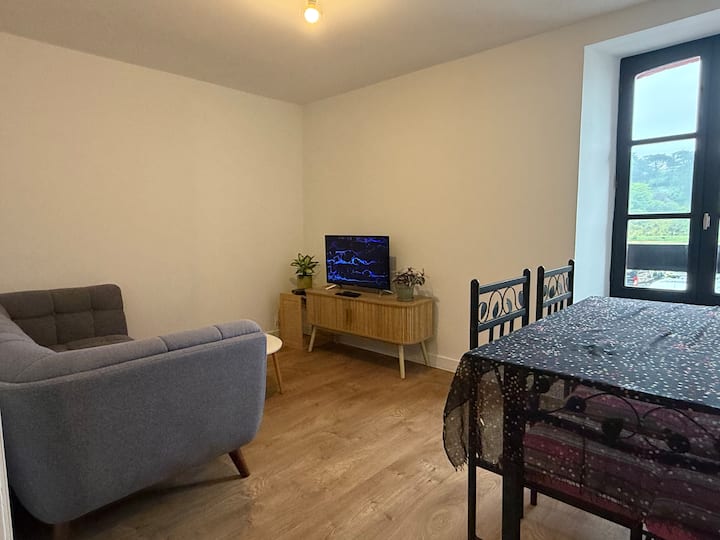 Appartement Paisible Avec Vue Mer Plerin - Plérin