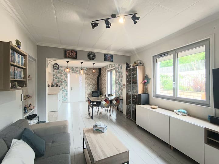 Un Bel Appartement Dans Une Maison Typique Basque - Irun