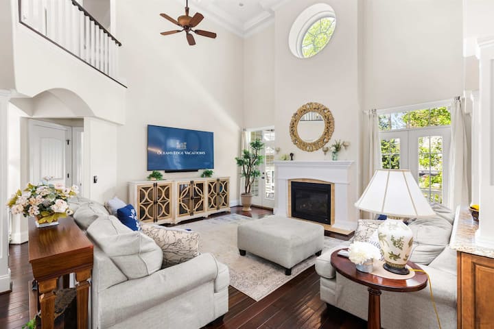 Grand Pines Getaway | Backyard, Gas Grill, + Beach - Ocean Pines, MD