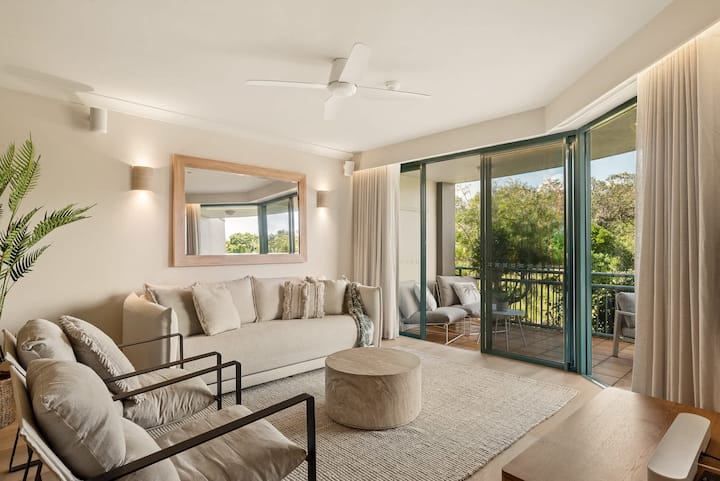 Azure By Khove - Tweed Heads