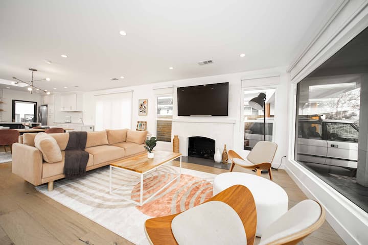 Mid-city Serenity 3br Villa In Sunny Los Angeles - Beverly Hills, CA