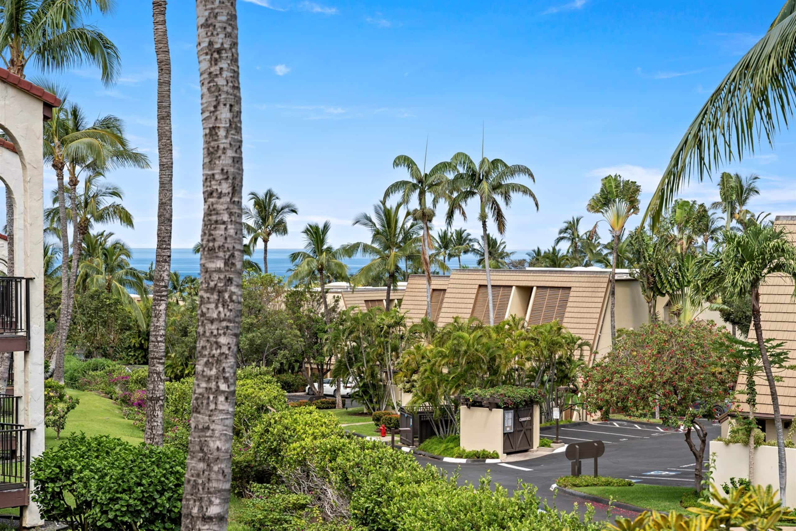 Maui Hill 2BR | Ocean View, Pool & King Beds - Image 22