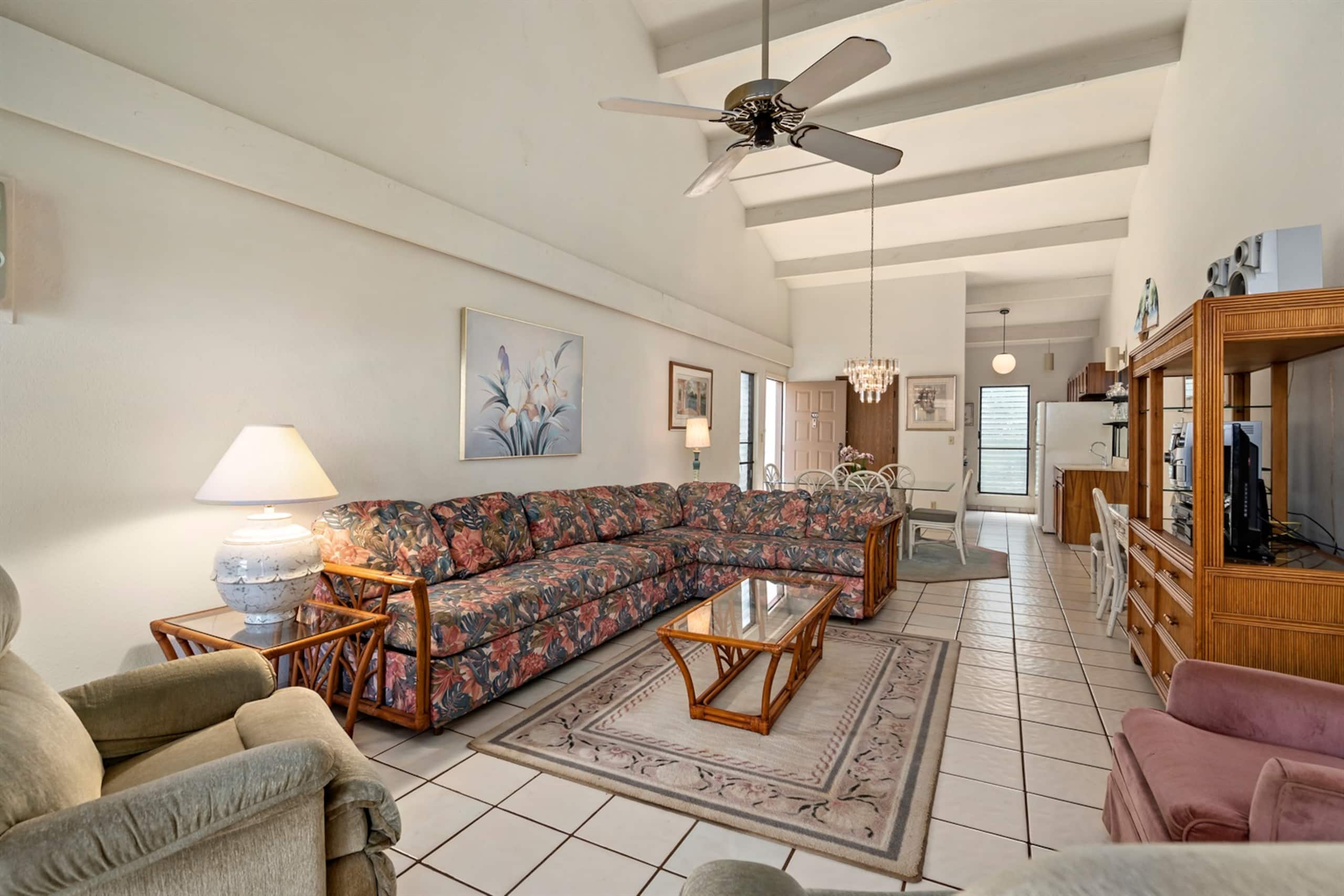 Maui Hill 2BR | Ocean View, Pool & King Beds - Image 15