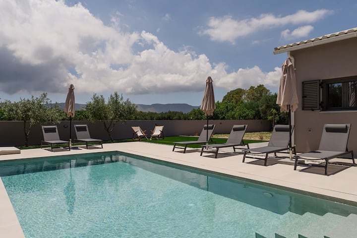 Nayia Villa | Private Oasis Close To Everything - Zante
