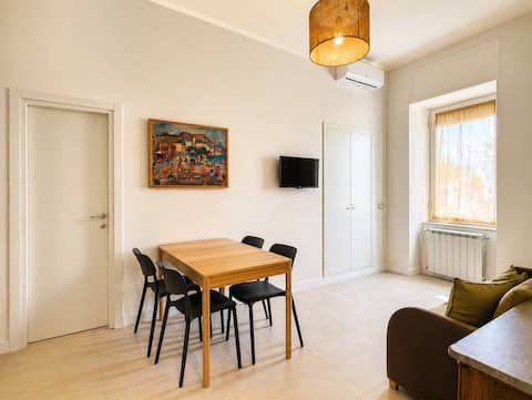 Proprietà Airbnb di successo: Casa Bruna – Quartieri Spagnoli, Naples a Napoli