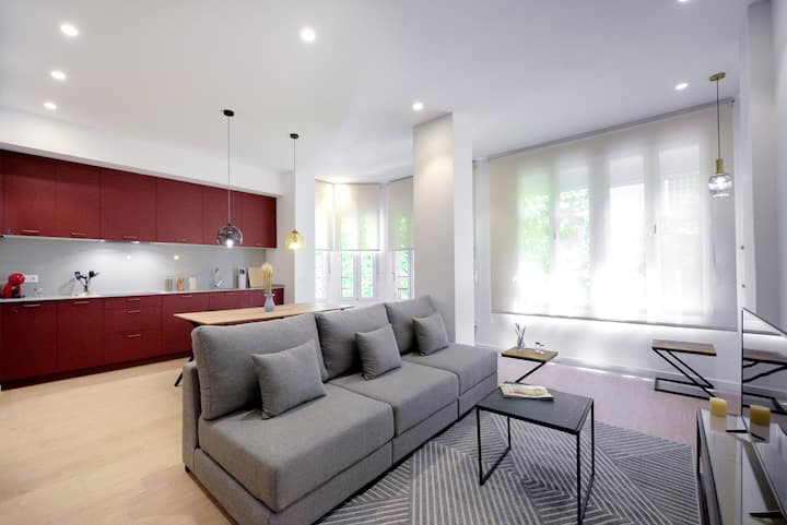 Single Room In Salamanca Street, Valencia - Valencia