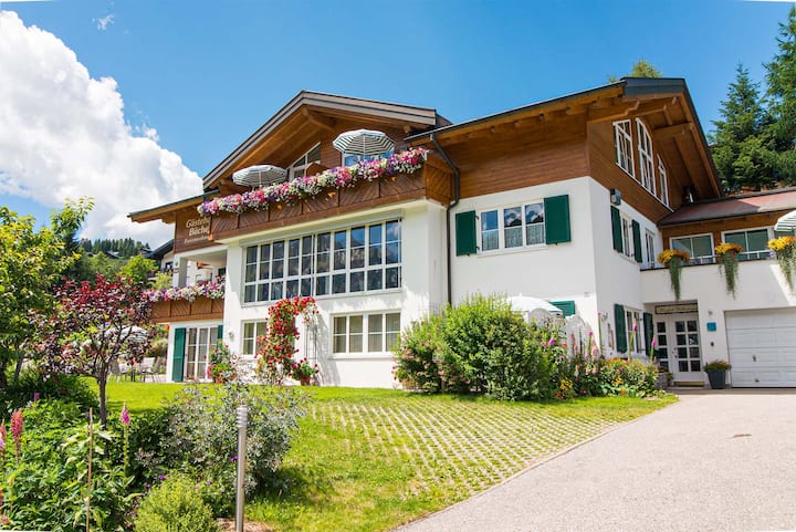 Ferienwohnung Sabine Im Gästehaus Büchele - Mittelberg