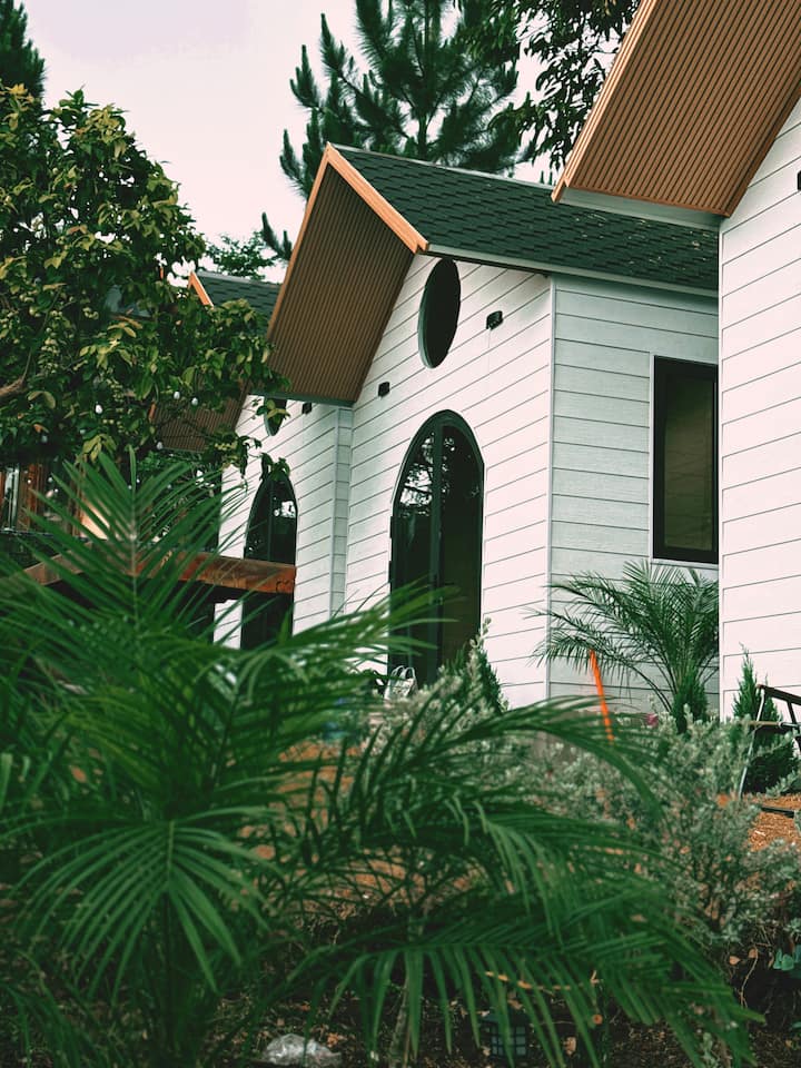 Kap Homestay Pleiku - Bungalow 2 Nhìn Ra Hồ - Pleiku