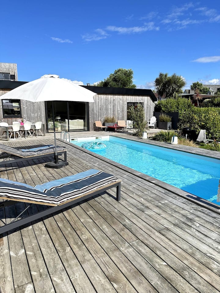 Maison De Famille Avec Piscine - Locquirec