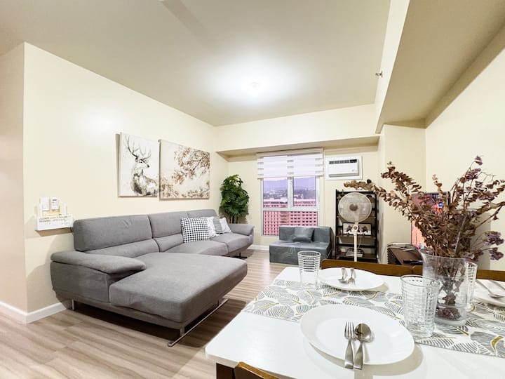 2br + 2 Baths For 8 Guests | It Park, Cebu - Cebu City