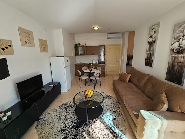 Luna Mare, One-bedroom Apartment On ČIovo - Okrug Gornji