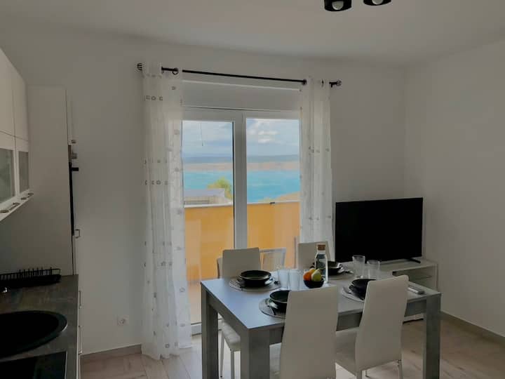 Valuna - Modern Sea View Apartment- 4 Min To Beach - Kraljevica