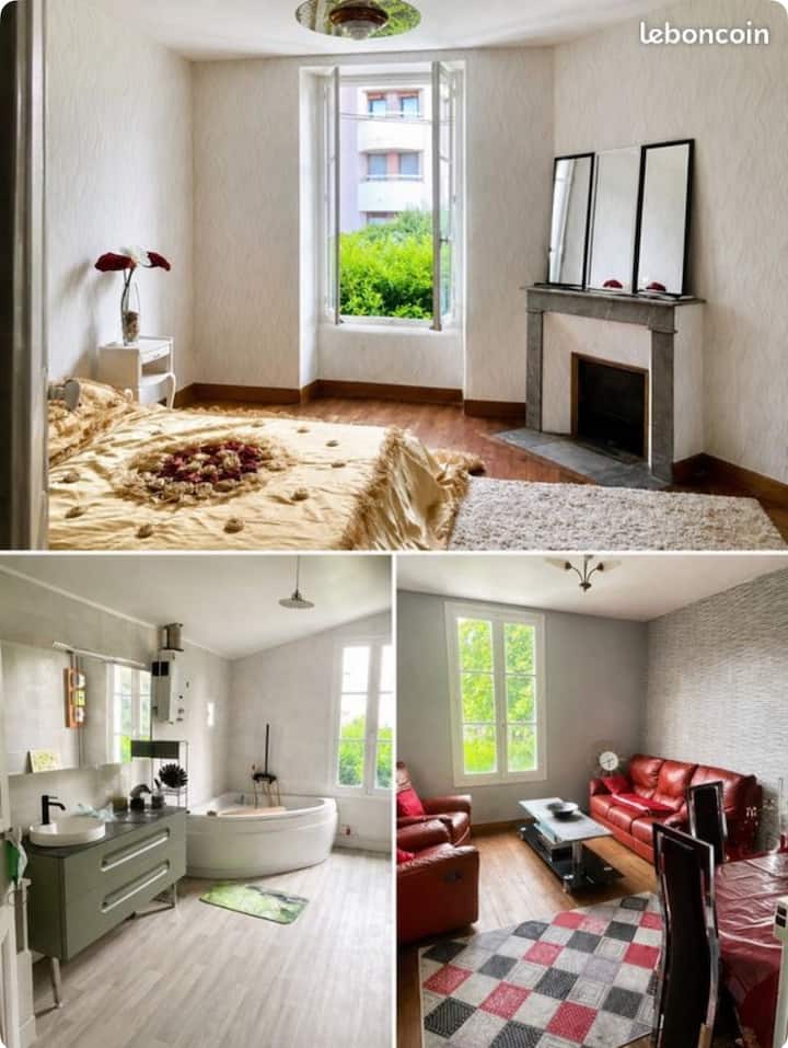 Une Maison Agréable 3 Chambres Et Parking Privatif - Pau