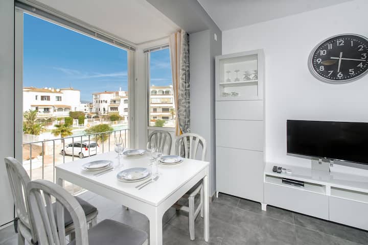 Welcs's Apartments 5, Apartamento Familiar - Empuriabrava
