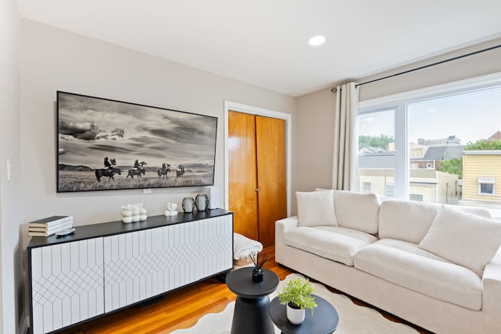3br W/ Rooftop Terrace & Parking 20 Min To Nyc - Edgewater, NJ