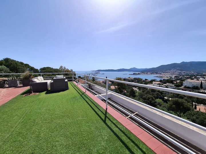 Oasis Dans Les Hauteurs : Penthouse Vues Infinies - Llançà
