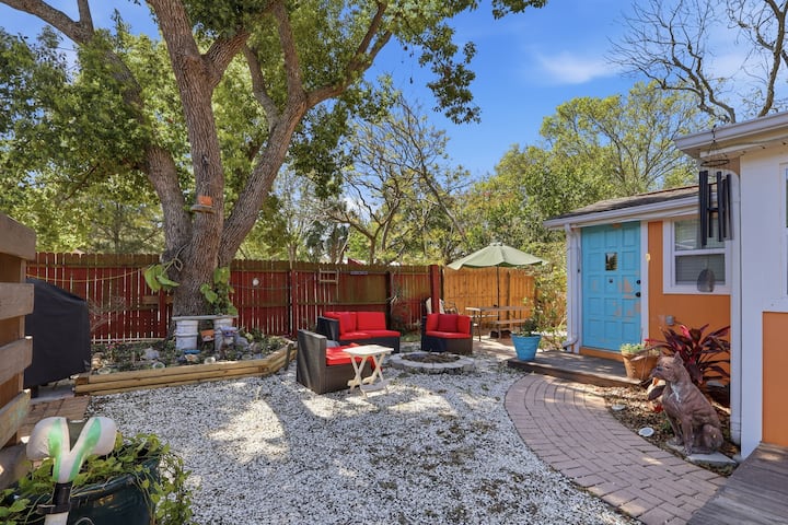 Charming Studio Minutes To Sponge Docks + Anclote - Tarpon Springs, FL