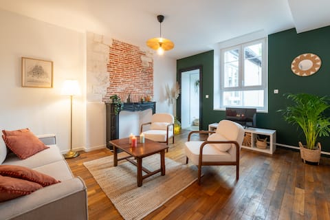 Successful Airbnb property: La Terrasse des Sacres, at the foot of the Cathedral in Reims