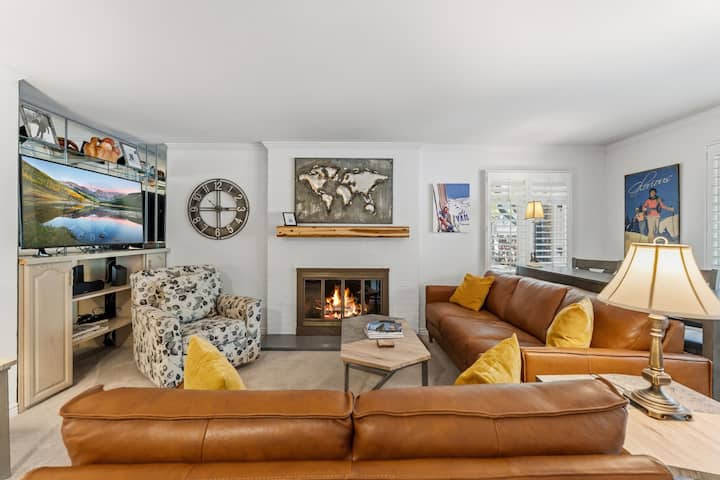 Creekside Condo In Vail Village I Walk To Gondola - Vail, CO